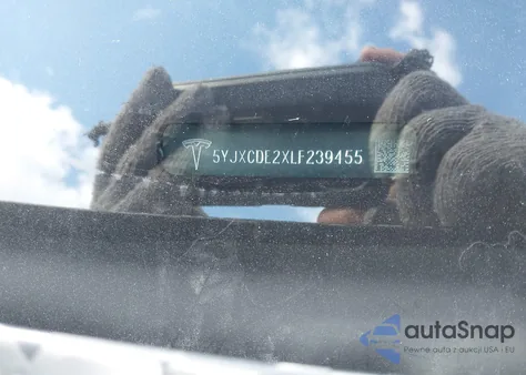 2020 Tesla Model X Long Range Dual Motor All-Wheel Drive/Long Range Plus Dual Motor All-Wheel Drive z USA, uszkodzony, nr VIN 5YJXCDE2XLF239455